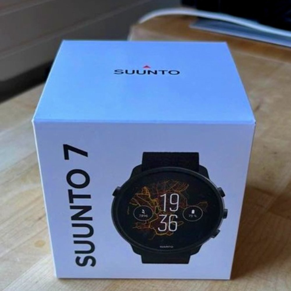 Suunto 7 Matte Black Titanium Smart Watch **BRAND NEW**